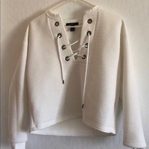 Cropped long sleeves
